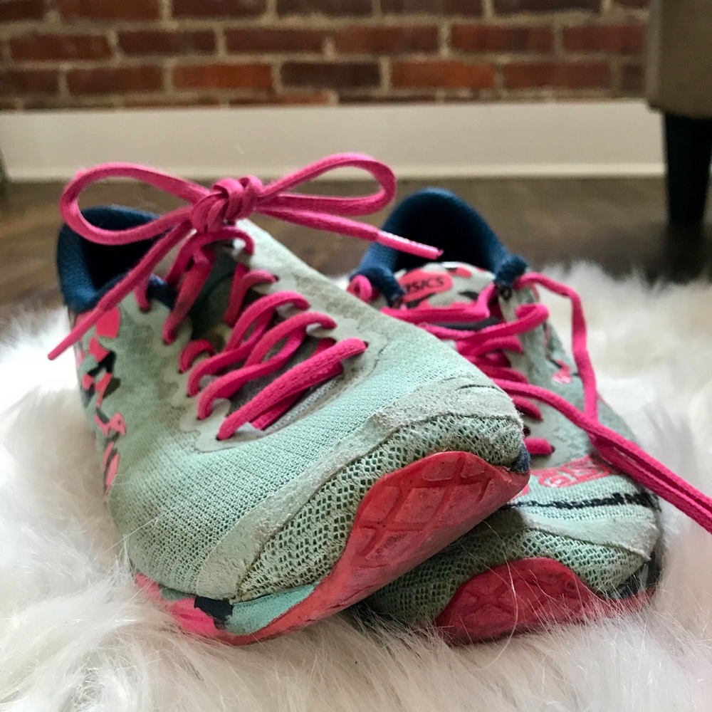 ASICS shoes (running / triathlon / cross-training)